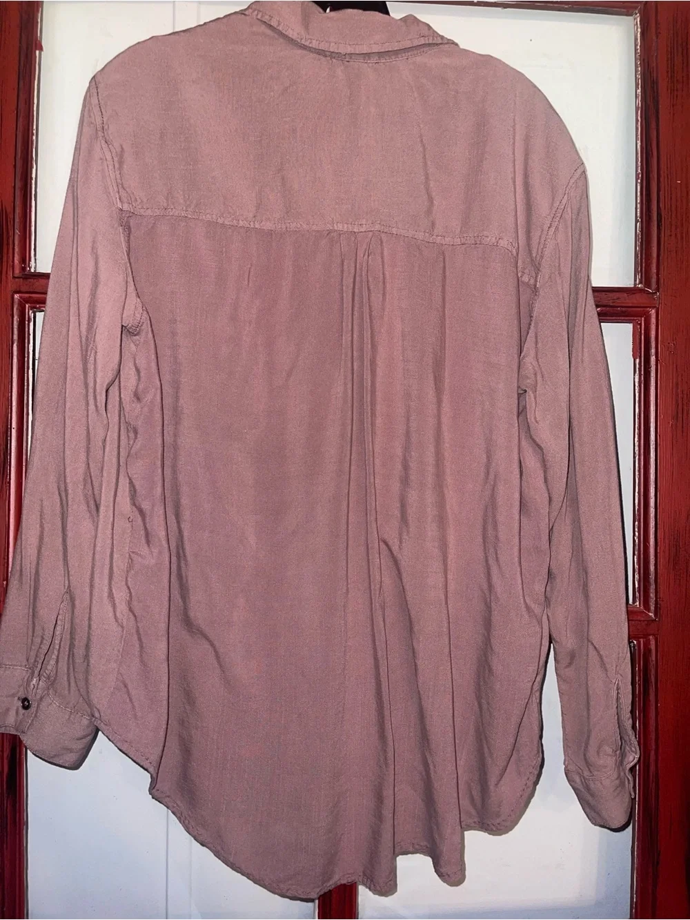 Mudd Women’s Button-Down Shirt in Dusty Mauve